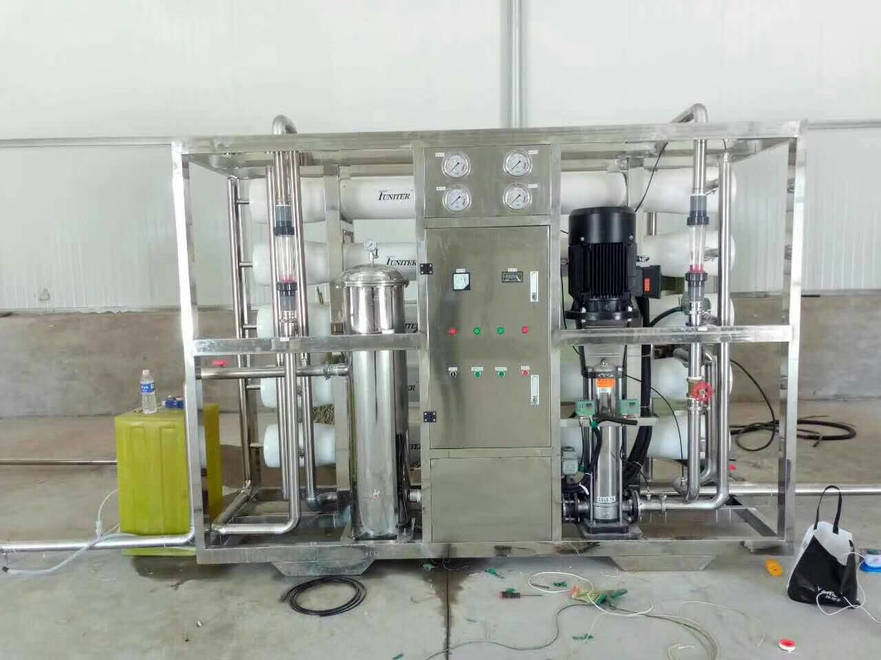 直飲水設(shè)備